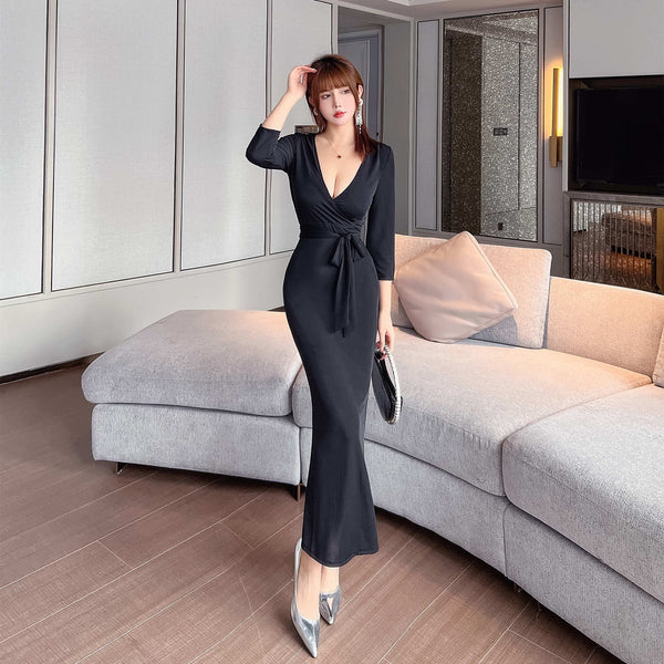 Sexy Gorgeous Hot Women Black Classic Deep V Neck Half Sleeves Maxi Dinner Long Dress