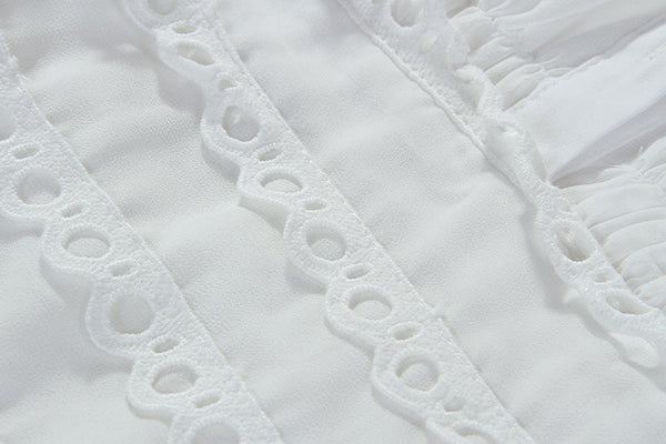 Round Neck Cake Lace Embroidery Long Sleeve Chiffon White Dress