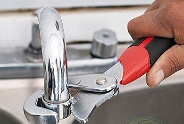 Self Adjustable Pipe Spanner Universal Wrench Quick Multi-function Grip 9-32mm