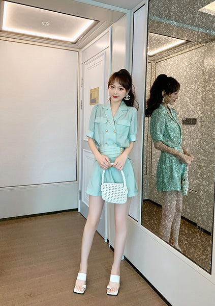 Summer Western Style Young Look Fair V Collar Neck High Waist Green Suit Short Sleeves Wide Leg Shorts