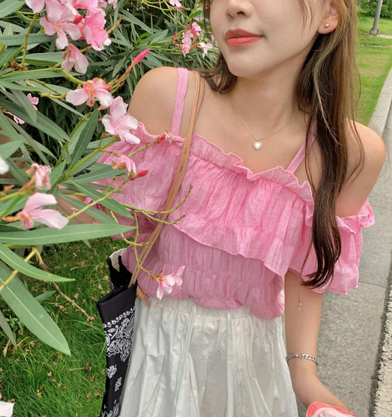 New Style Young Look Sweet Women Off Shoulder Strap Pleated Ruffled Waist Pullover Short Puff Sleeved Top