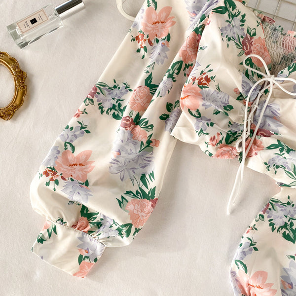 Great Look Women White Square Neck Elastic Floral Printed Puff Long Sleeves Front Drawstring Crop Top Blouse