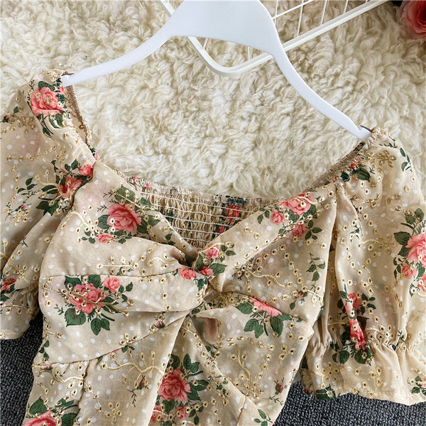 Retro Sexy Vintage Floral Chiffon V-neck Front Twist Knot Puff Short Sleeves Ruffle Hem Crop Tank Top Blouses