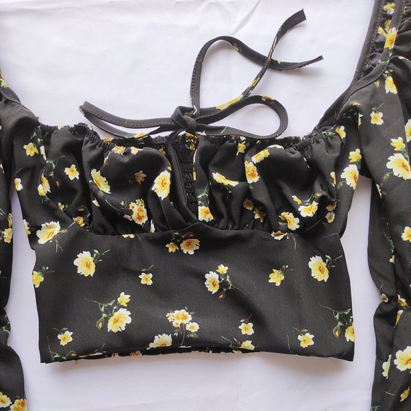 Trendy Fashion Summer Women Attractive Floral Printed Square Collar Puff Long Sleeves Crop Top