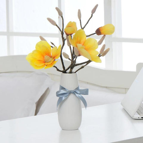 Latest Model Hot Selling Artificial Flowers with Vase Decorate with Living Room Bedroom