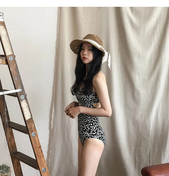 Traditional One Piece Small Floral Printed Swimwear Women Sexy Backless Swimsuit