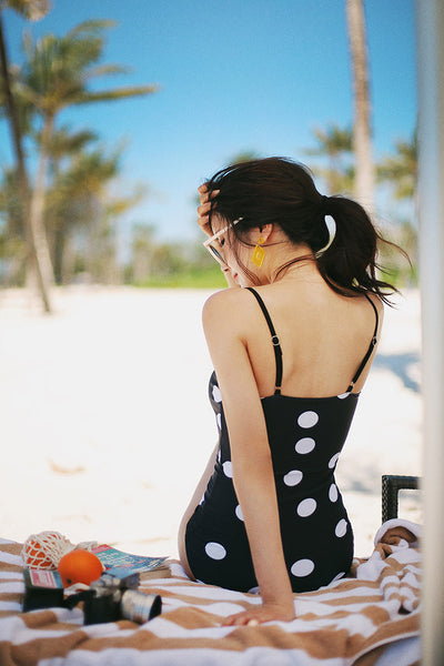Fresh Retro Black Mixed White Dot Polka One Piece Sling Strap Square Neck Swimsuit