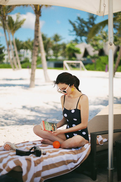 Fresh Retro Black Mixed White Dot Polka One Piece Sling Strap Square Neck Swimsuit