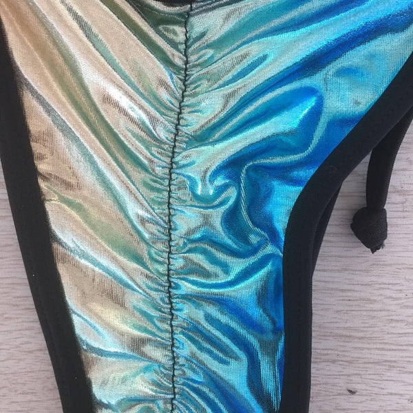 Multicolor Gradient Color Triangle Comfortable Fit Sexy Wrinkled Halter Bikini