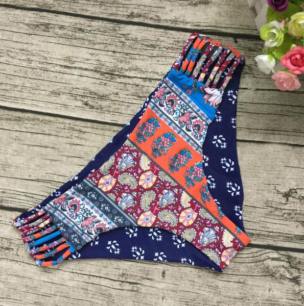 Great Look Women Halter Neck Double Sided Printed Tie Back High Cut Floral Geometrics Print Bikini Swimsuit
